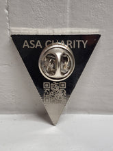 Load image into Gallery viewer, VE/VJ Day Commemorative Pin Badge